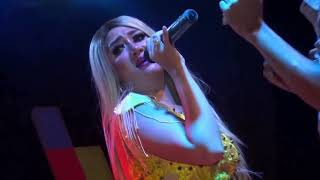 Download lagu RIA NADA   Ria  Gedung Tua mp3