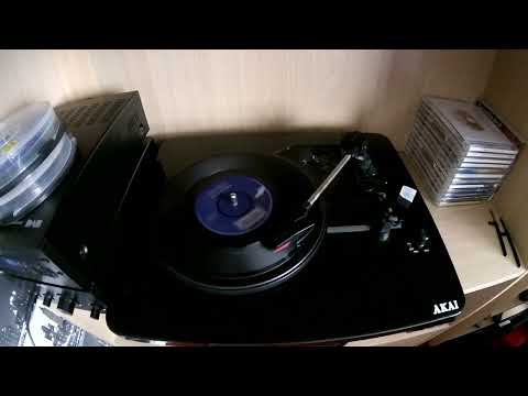 Mouldy Old Dough  Lieutenant Pigeon p 1972