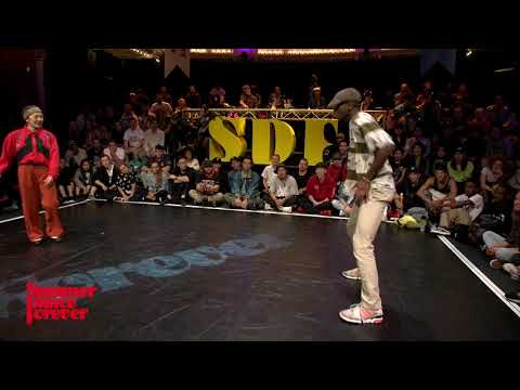 CandyMan vs Hana 1ST ROUND BATTLES Locking Forever - Summer Dance Forever 2017