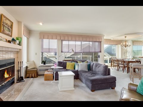 SOLD! Lower Queen Anne Condo, Bright & Spacious