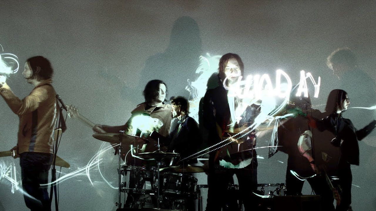 The Raconteurs — Sunday Driver