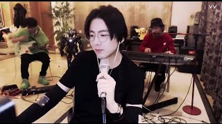 刘宇宁 摩登兄弟 - 那女孩对我说 "na nu hai dui wo shuo" (The Girl Said To Me) Lyrics Version
