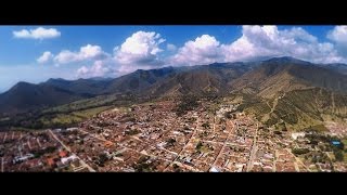 preview picture of video 'Roldanillo (a vista de drone)'