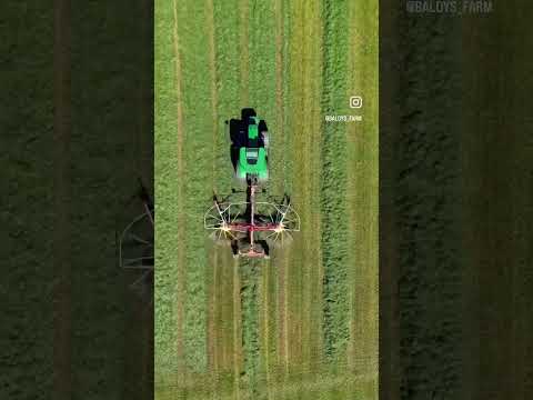 Farmer rowing grass | Silage 2023