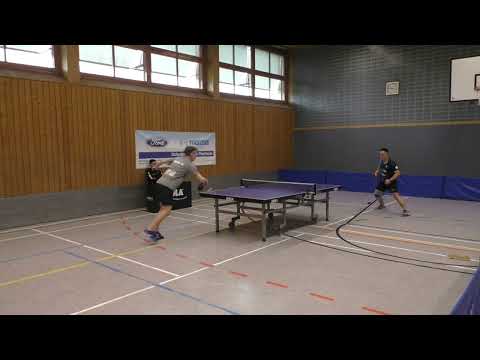 Oberliga Bawü: Michael Pfeiffer (2046 TTR) vs. Hai Khanh Nguyen (1944 TTR)