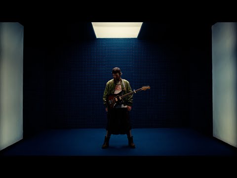 Chet Faker – Far Side of the Moon (Official Music Video)