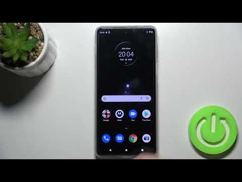 How to Enable/Disable Google Feed on MOTOROLA Edge 20 Pro | Swipe Access