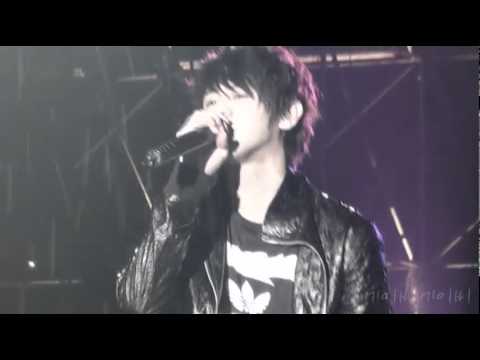 [Fancam] 110814 BEAST Yoseob - On Rainy Days @ United Cube Concert