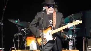 Merle Haggard - California Blues (Blue Yodel #4) - (Houston 04.01.14) HD