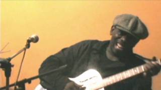Lucky Peterson and Tamara Peterson (live acoustic): Talkin Bout Love / Surprise