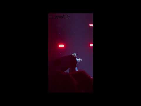 [180713] Wanna One Concert in Singapore - Kuan Lin solo