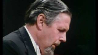 Alfred Deller sings Couperin:  "Première leçon" - PART I
