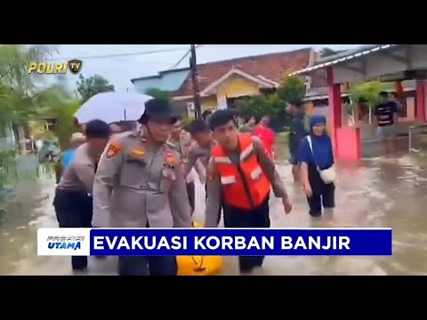 PERSONEL DIT SAMAPTA POLDA LAMPUNG TERJUN LANGSUNG KE LOKASI BANJIR YANG TERJADI DI BANDAR LAMPU