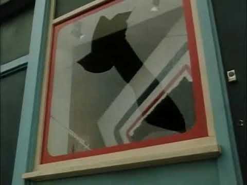 Dempsey & Makepeace S01E05 - Scene 2