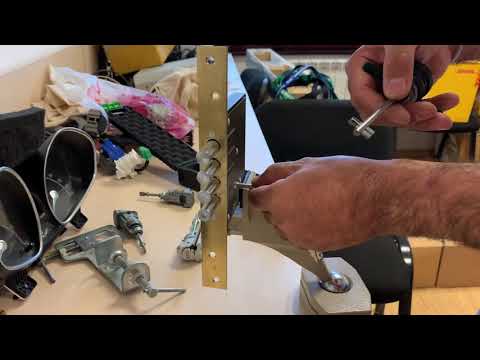 Secureme 3x3 double bit lock opening