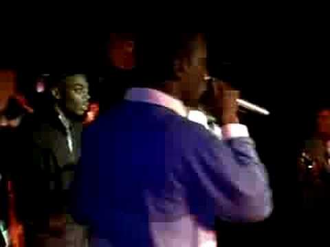 Ghetto & Faith SFX Showerin!