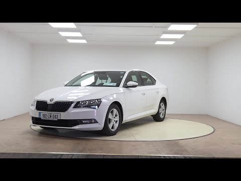Skoda Superb 1.6 TDI 120bhp Style DSG - Image 2