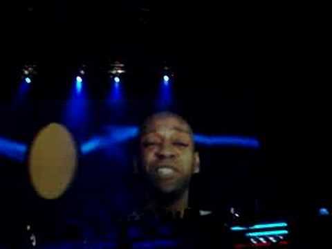 Coldcut - Walk a mile in my shoes