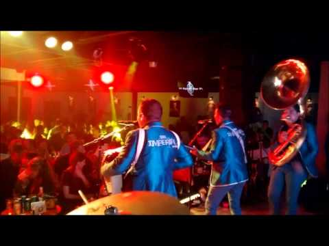 TRAIBA ANTENA... NUEVO IMPERIAL........dijo aquel