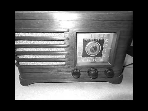 Riley-Farley Orchestra - Santa Claus Is Comin To Town