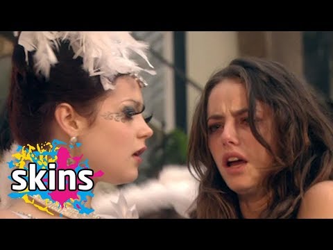 Freddie Loses Effy At The Carnival - Skins