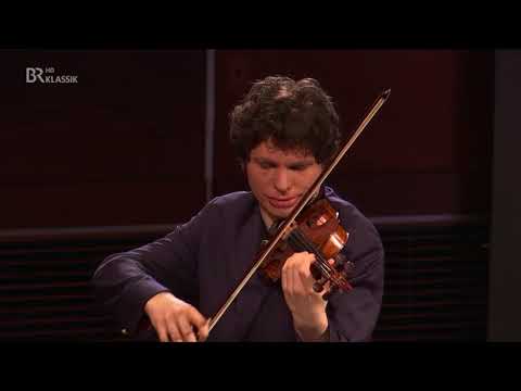 Augustin Hadelich plays Estrellita 2017