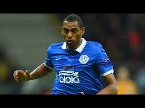 Douglas Silva - Defensive Skills & Gols - Bem-vindo ao São Paulo FC