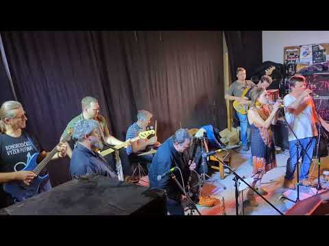 Ahmed má hlad - Tuman Jaram  (230119 - 25 let kapely)