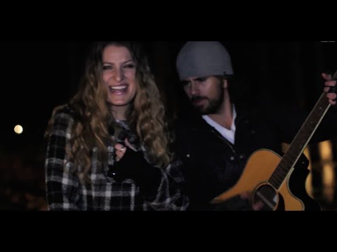 Cloverdayle - Christmas Lights The Dark (Official Music Video)
