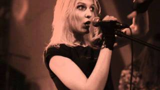 To the Edge - Lacuna Coil (vocal cover by Julia Orwell)