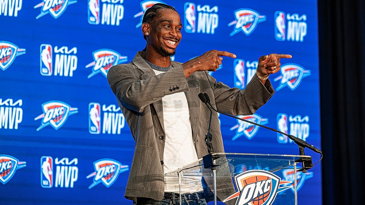 Shai Gilgeous-Alexander's FULL 2025-26 Kia MVP Acceptance Speech! 🏆