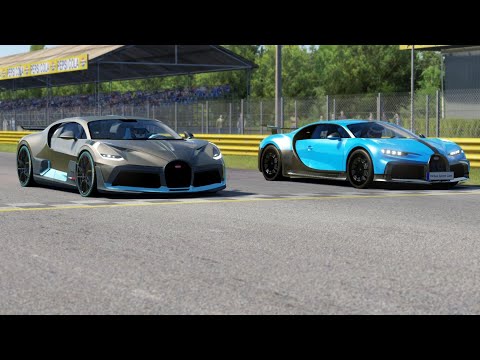Bugatti Divo vs Bugatti Chiron Pur Sport at Monza Full Course