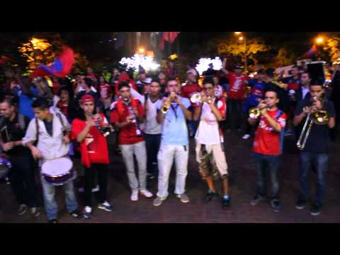 "Para salir campeones Hay que poner mas huevo" Barra: Rexixtenxia Norte &bull; Club: Independiente Medellín