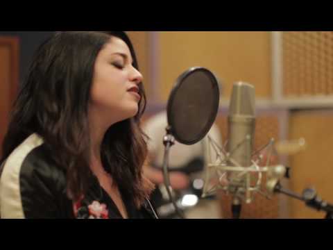 Roses & Revolutions  - Moment (In Studio Performance)