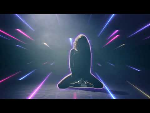 Měsíc - Yvonne Přenosilová and Olympic - (Music video Bob Martinec)