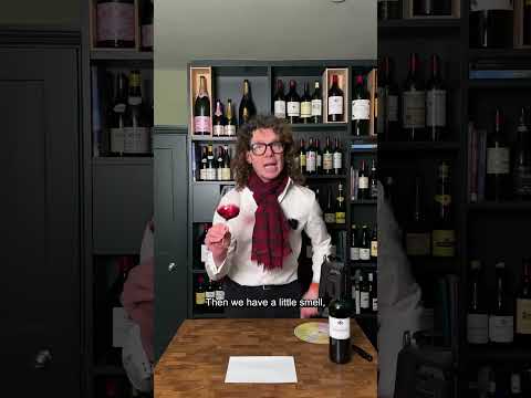 How to taste red wine