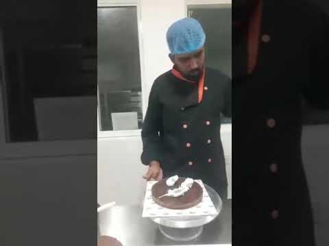 A Ravindu Kavishka 02 (Pastry Baker)