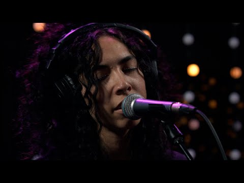 Indigo De Souza - Kill Me (Live on KEXP)
