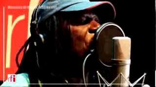 Alpha BLONDY  &quot;Jerusalem&quot; feat. Cat&#39;s Eyes -BONUS Musiques du Monde