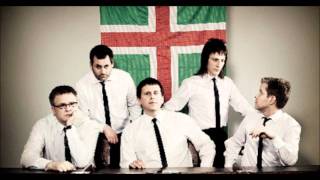 Ný Dönsk - Hjálpaðu mér upp