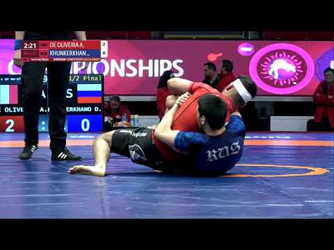 1/2 Men's GP No-Gi - 62 kg: A. DE OLIVEIRA (FRA) v. D. KHUNKERKHANO (RUS)