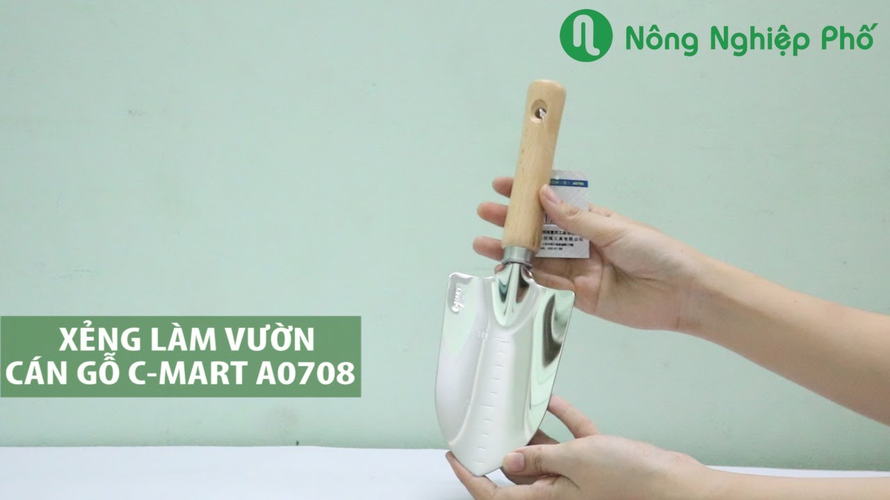 Xẻng làm vườn cán gỗ C-Mart A0708