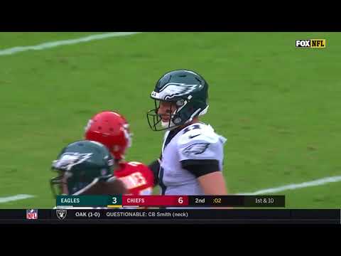 Zach Ertz Awesome Tipped Catch vs chiefs 2017 [SPORTS]