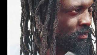 Lucky Dube - Remember Me