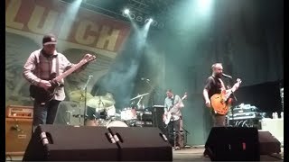 Clutch play new song “Bad Decisions&quot; live - Galactic Cowboys debut &quot;Zombies&quot; music video..!