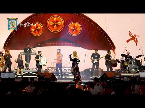 Gitana Pimentel no Maior São João do Mundo - Cavalo Lampião/Vôo da Asa Branca (Rita de Cássia)