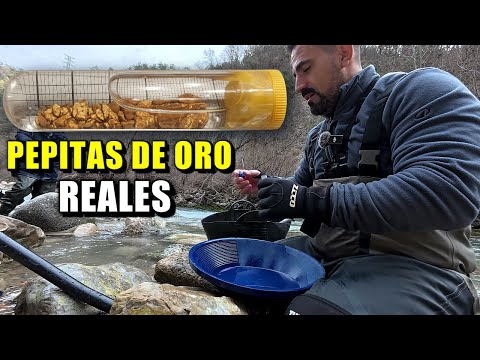 I FIND GOLD NUGGETS IN THE BEDROCK | REAL GOLD