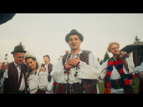 Deti Iuga - La Mânăstire de lemn || Videoclip Oficial