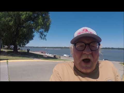 Headed North to Wisconsin and the Paducah Kentucky Floodwall.