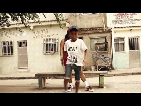 MC KATIA - ATA VAI ME PEGAR (CLIPE OFICIAL)